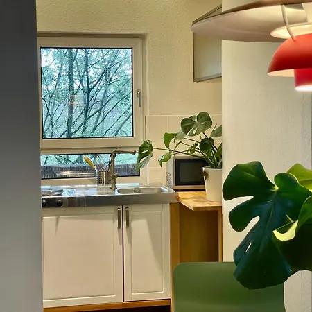 Apartment Designerwohnung Mit Malerischer Terrasse - Modern, Gemuetlich & Zentral *