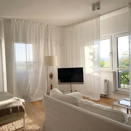 Designerwohnung Mit Malerischer Terrasse - Modern, Gemuetlich & Zentral