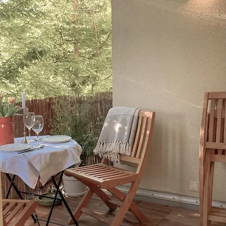 Designerwohnung Mit Malerischer Terrasse - Modern, Gemuetlich & Zentral Daire Hochheim am Main