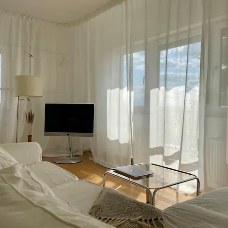 Designerwohnung Mit Malerischer Terrasse - Modern, Gemuetlich & Zentral * Hochheim am Main
